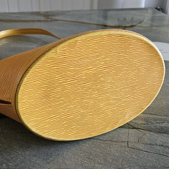 Louis Vuitton Saint-Jacques GM Yellow Epi Leather Tote Bag Vintage- Rare - Picture 5 of 16